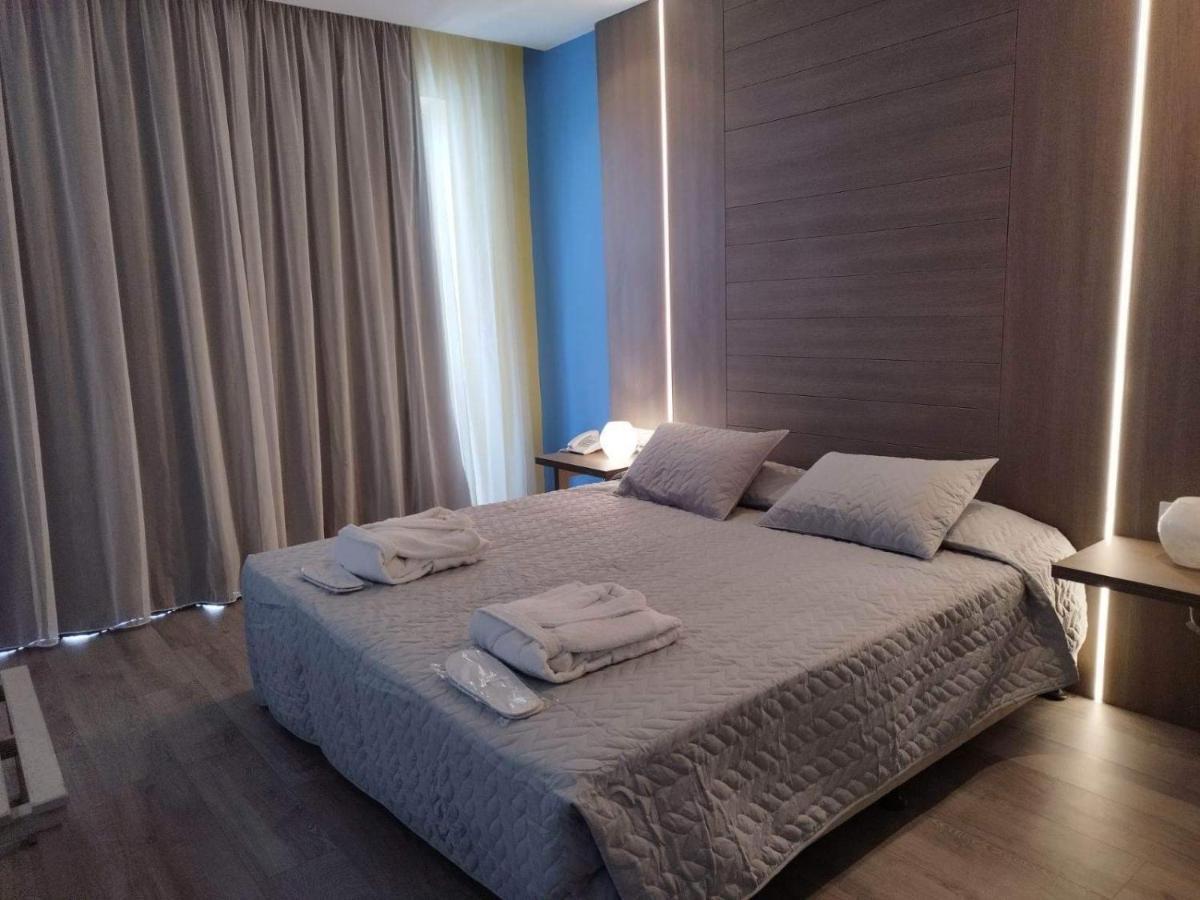 Melini Hotel Suites Πρωταράς Εξωτερικό φωτογραφία